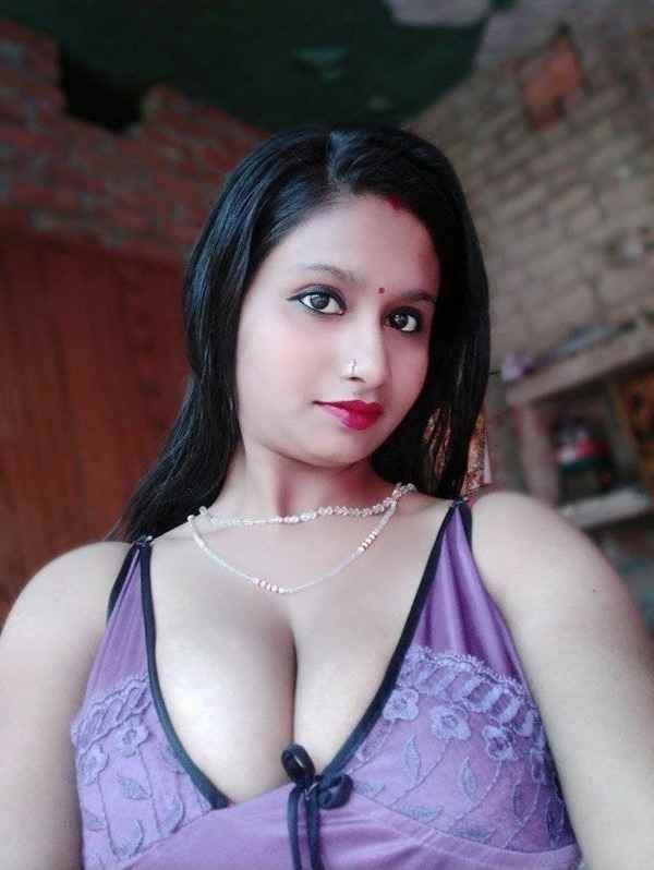 Super hot big tits bhabi sexy nude photos full nude pics (2)