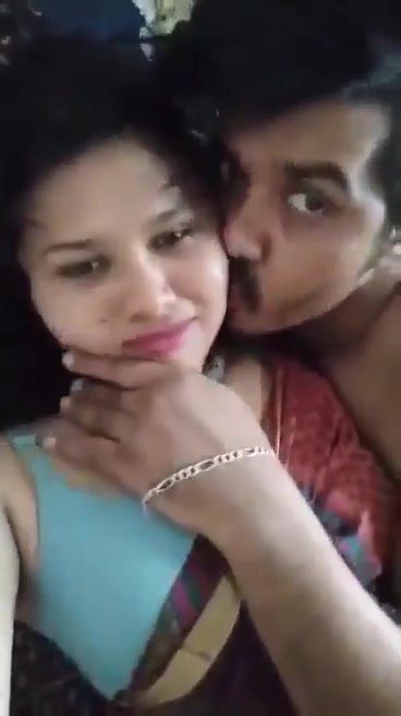 Very beautiful horny lover couple xxx deshi enjoy mms