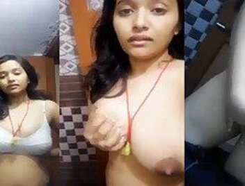Beautiful-hot-big-tits-girl-indian-gayporn-show-big-boobs-mms.jpg
