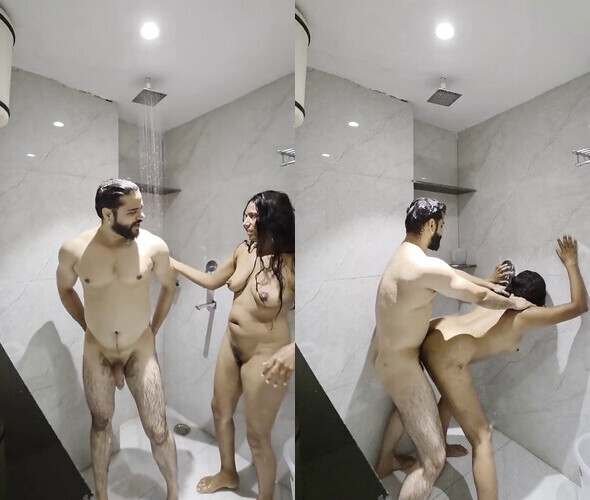 Pak-horny-couple-www-pakistan-sexy-hardcore-fucked-in-bathroom.jpg